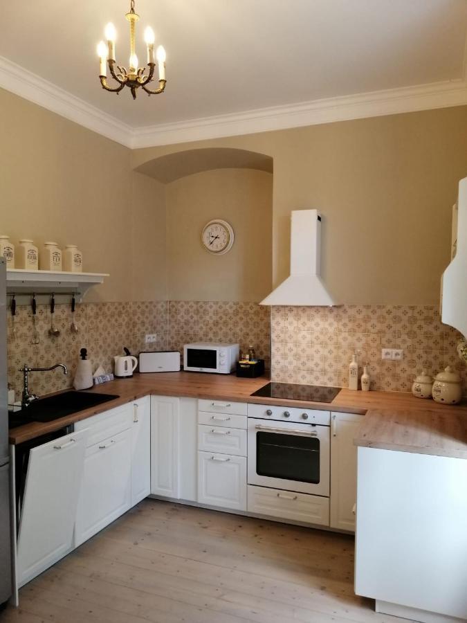 Apartman Fara Vcelakov Buitenkant foto